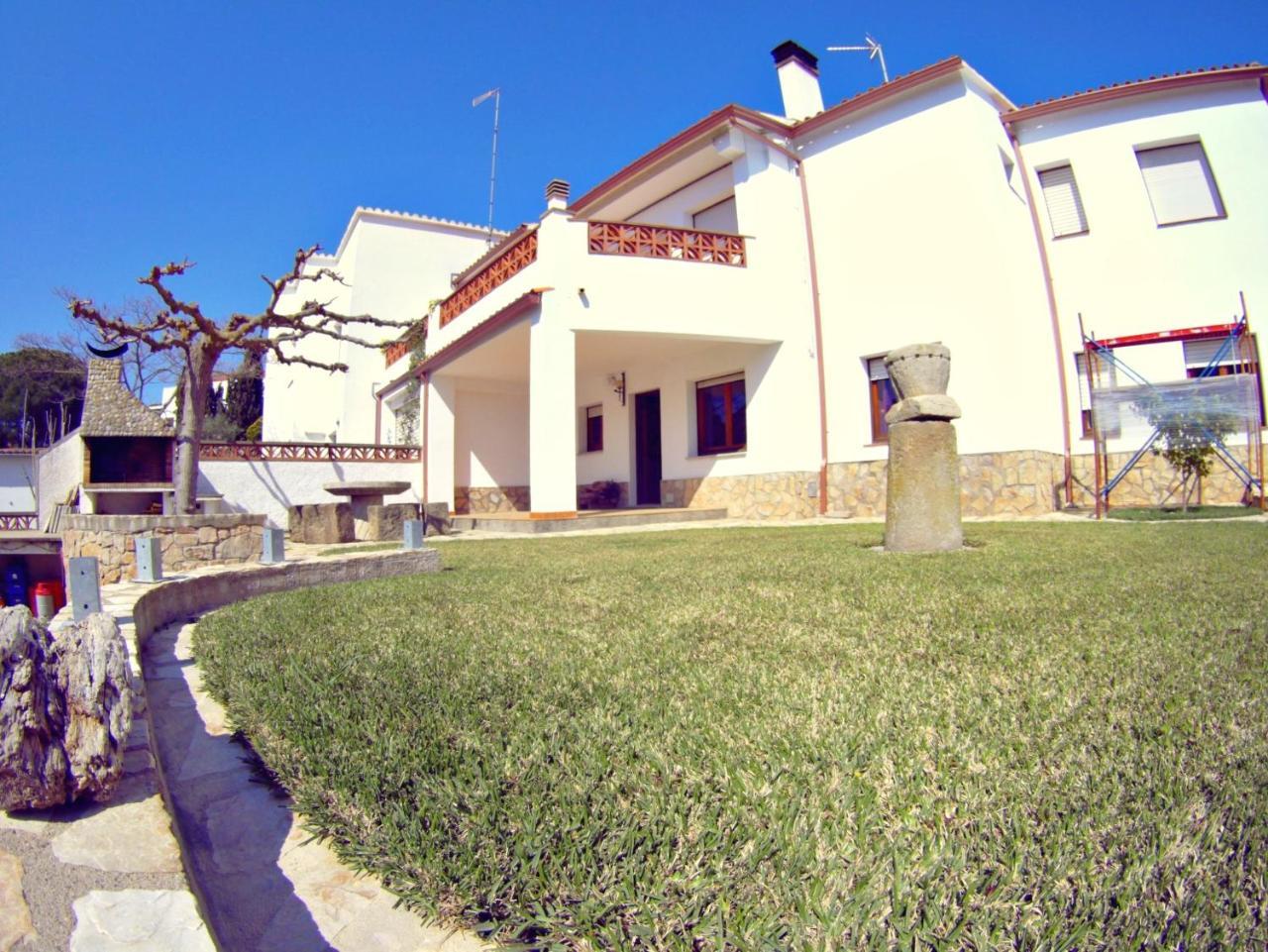 Vacay Apartamento Montgo, Agradable Jardin! En Costa Brava L'Escala! Ngoại thất bức ảnh