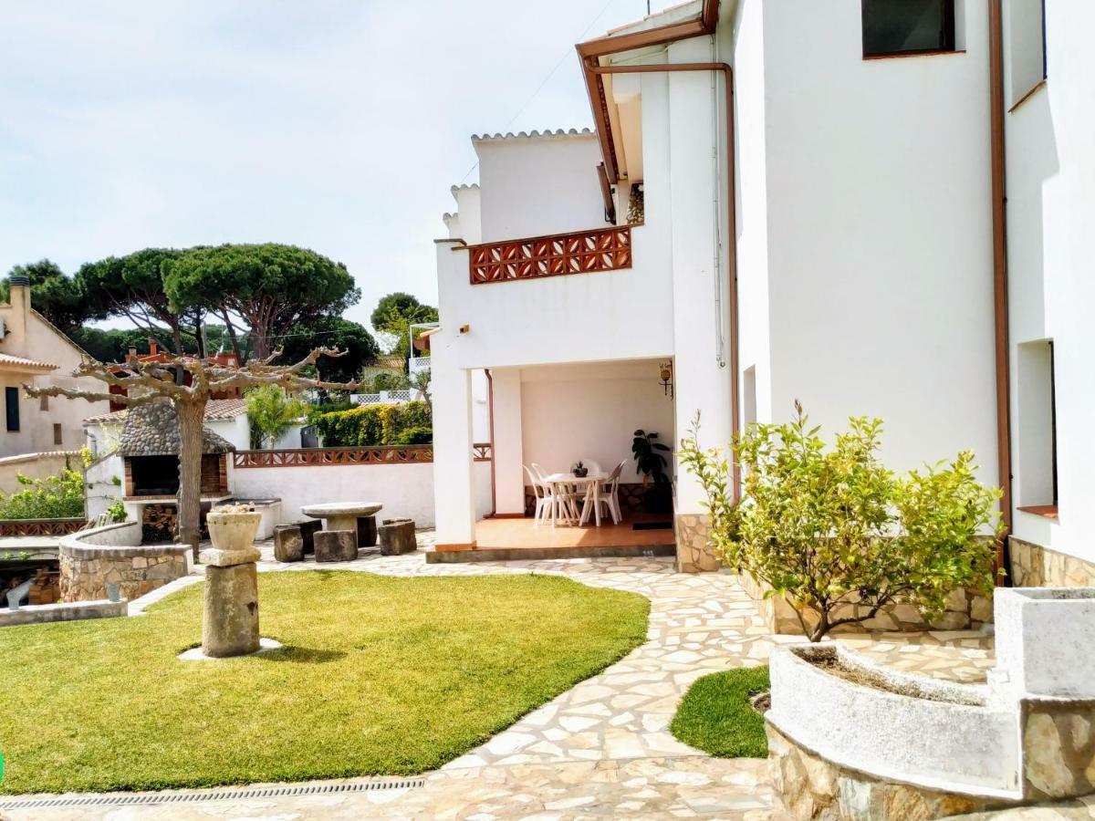 Vacay Apartamento Montgo, Agradable Jardin! En Costa Brava L'Escala! Ngoại thất bức ảnh