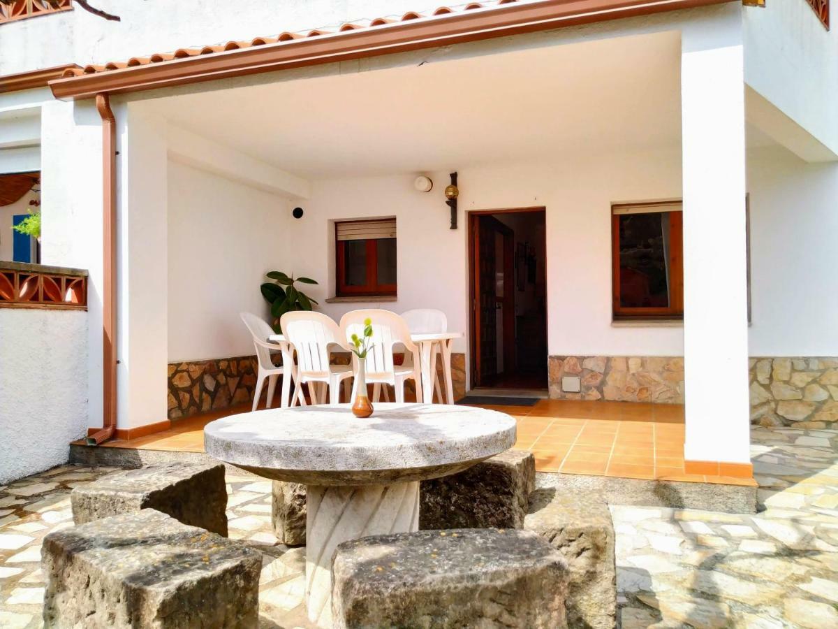 Vacay Apartamento Montgo, Agradable Jardin! En Costa Brava L'Escala! Ngoại thất bức ảnh