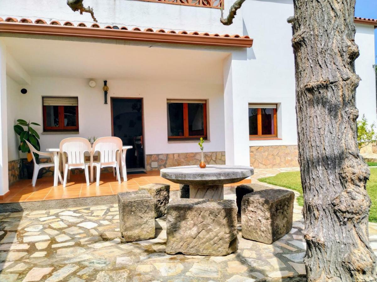 Vacay Apartamento Montgo, Agradable Jardin! En Costa Brava L'Escala! Ngoại thất bức ảnh